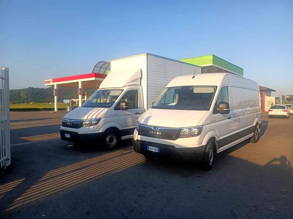 Traslochi mobili, smontaggio e rimontaggio Cologne